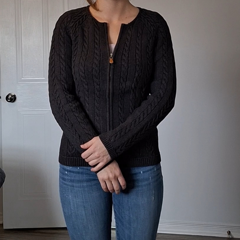 Grey Knitted Zip-up Sweater